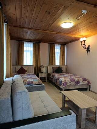 Гостевой дом У Прокопа Суздаль Стандартный номер с двумя кроватями размера «queen-size»-4